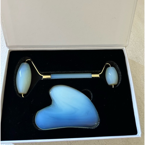 Other - Quartz Facial Roller and Gua Sha